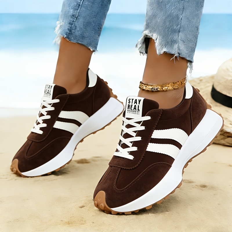 Leather Sneaker Care Kit - Sepatu kets platform bergaris retro wanita,