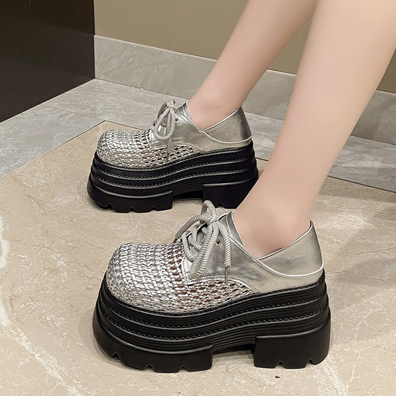 Sepatu Kulit Berongga Wanita 2 - Leather Sneaker Care Kit ulasan dan harga
