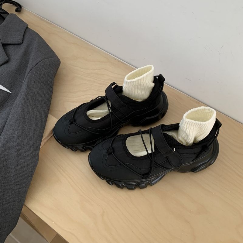 Sepatu Mary Jane Platform Chun - Sneakers Care ulasan dan harga